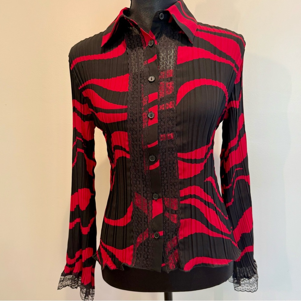 Jennifer Lloyd Womens Pleated Lace Front Blouse